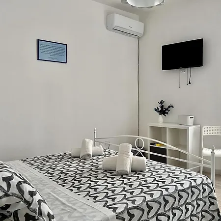 Hotel Dimora Diego à Naples Extérieur photo